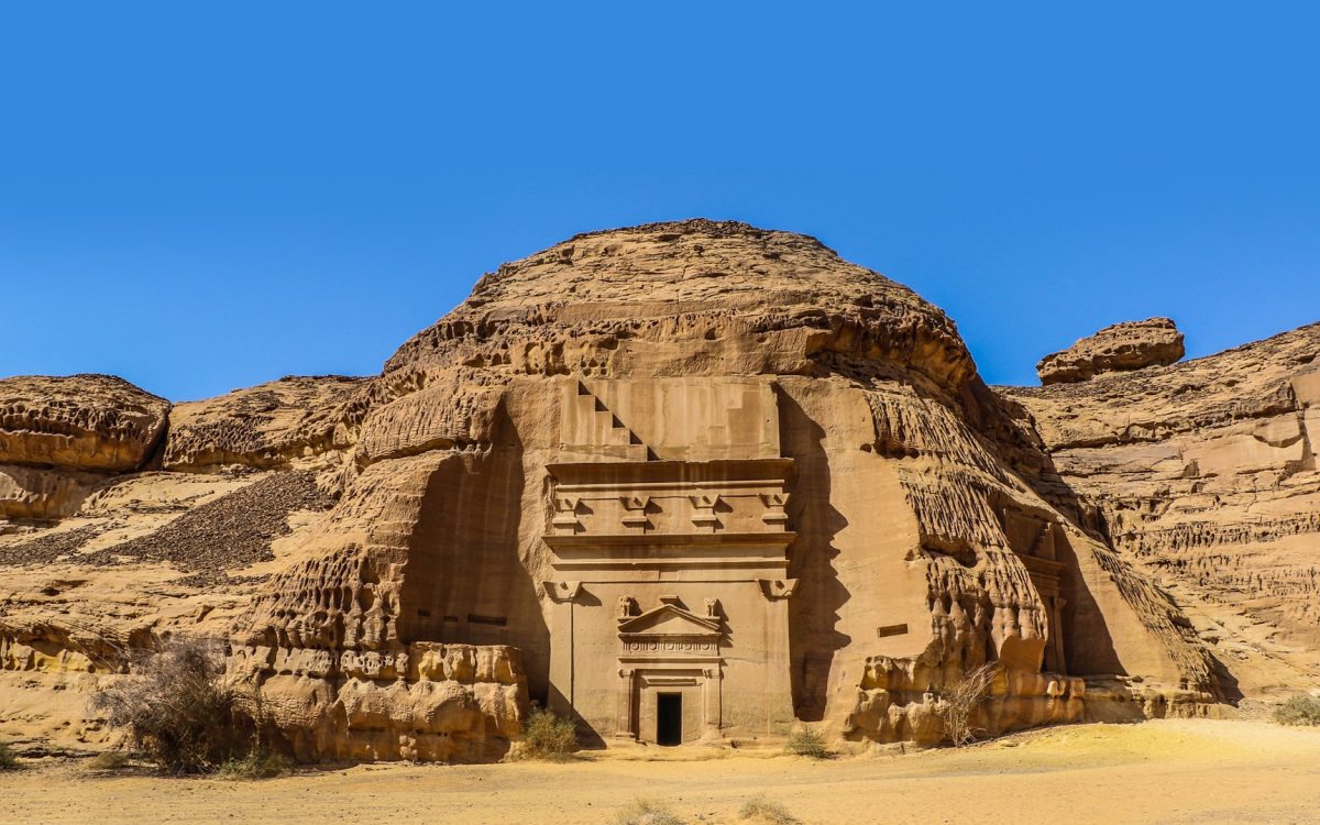 Madain Saleh: Echoes of Ancient Splendor